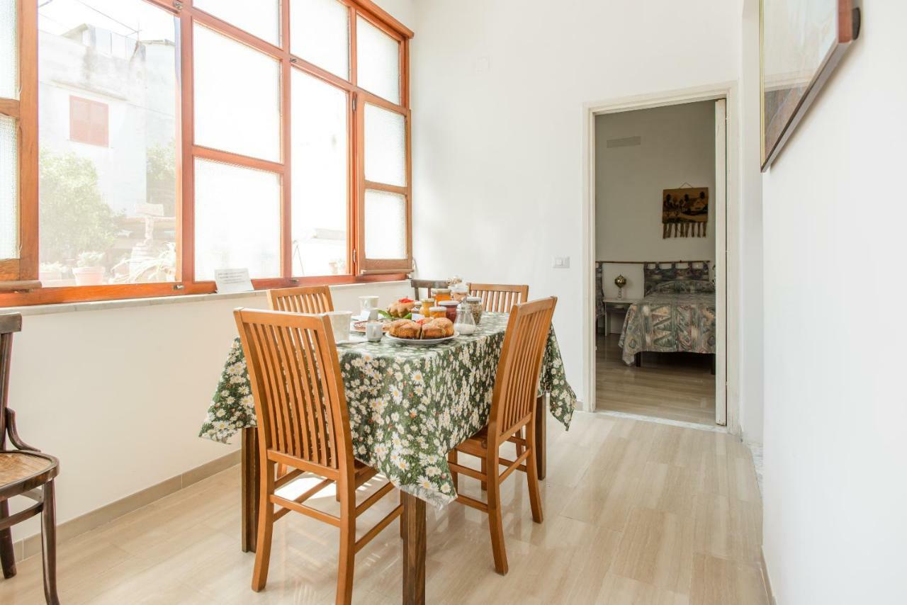 بومبيي B&B Otium المظهر الخارجي الصورة