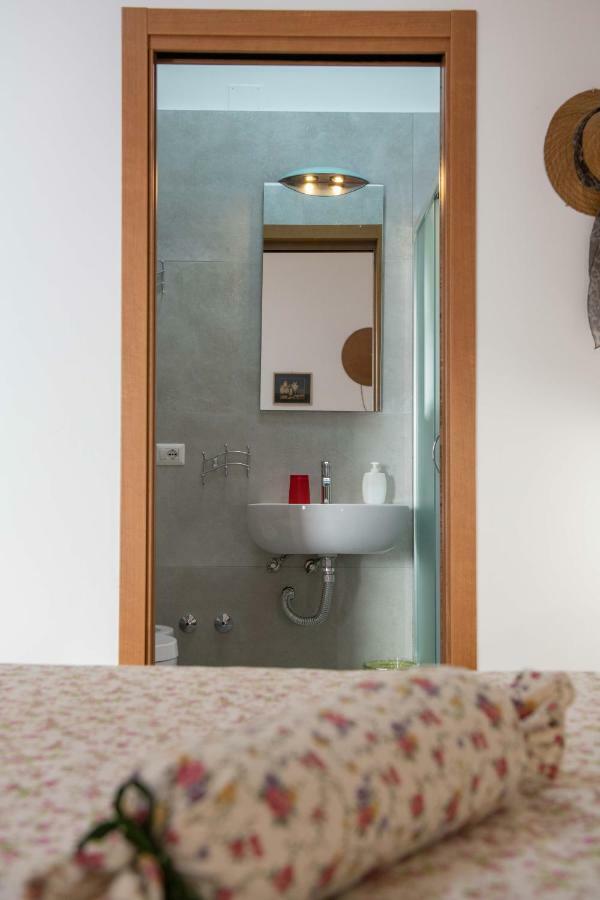 بومبيي B&B Otium المظهر الخارجي الصورة
